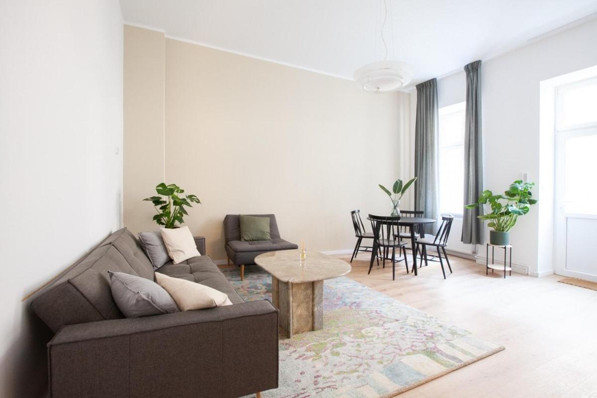 Modern Design Апартаменты *